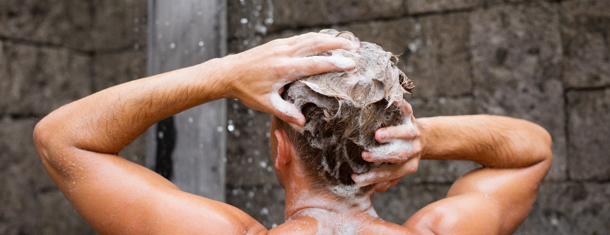 Como lavar o cabelo? Como lavar o cabelo?
